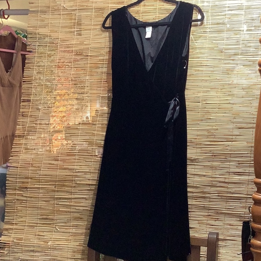 Garnet Hill velvet wrap dress size 10